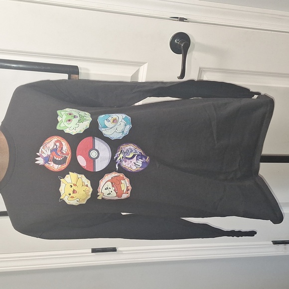 Pokemon Tops - Black Pokémon Graphic T-Shirt
